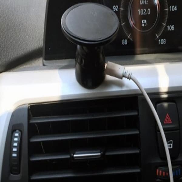 Car Wireless charging holder C4